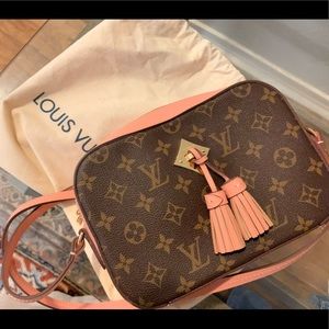 Louis Vuitton Saintonge Crossbody